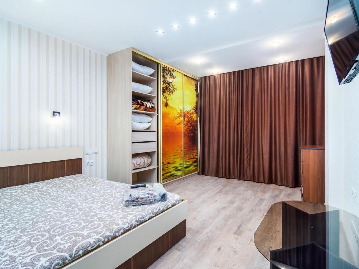 Kvartirkoff Na Bogatirskaya 6A, 17 Floor Kiev Ngoại thất bức ảnh